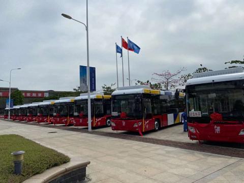 利来老牌国际官网app电气双源无轨电车车载电源DCDC在广州电车公司投运